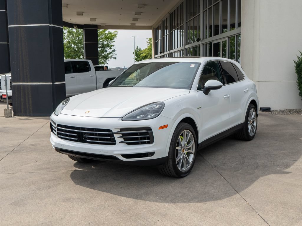 Used 2019 Porsche Cayenne E-Hybrid AWD/4WD image 3