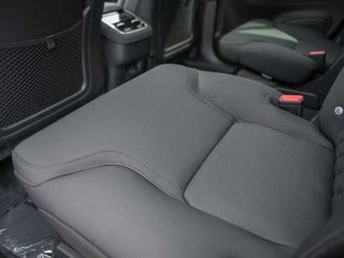New 2027 Volvo XC90 B6 Plus AWD/4WD image 31