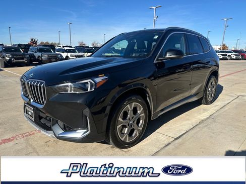 Used 2025 BMW X1 xDrive28i image 1