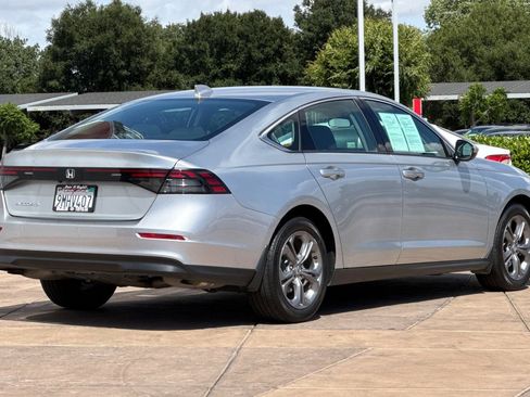 Used 2024 Honda Accord EX image 4