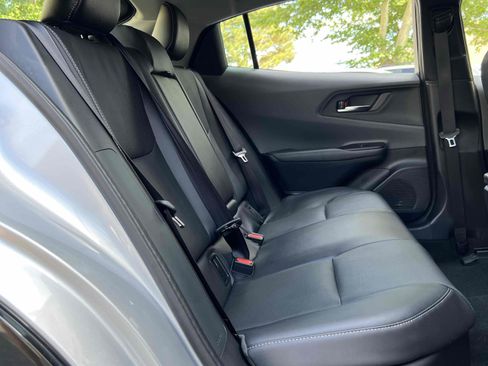 Used 2024 Toyota Prius XLE image 18