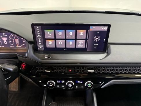 Used 2024 Honda Accord EX-L image 17