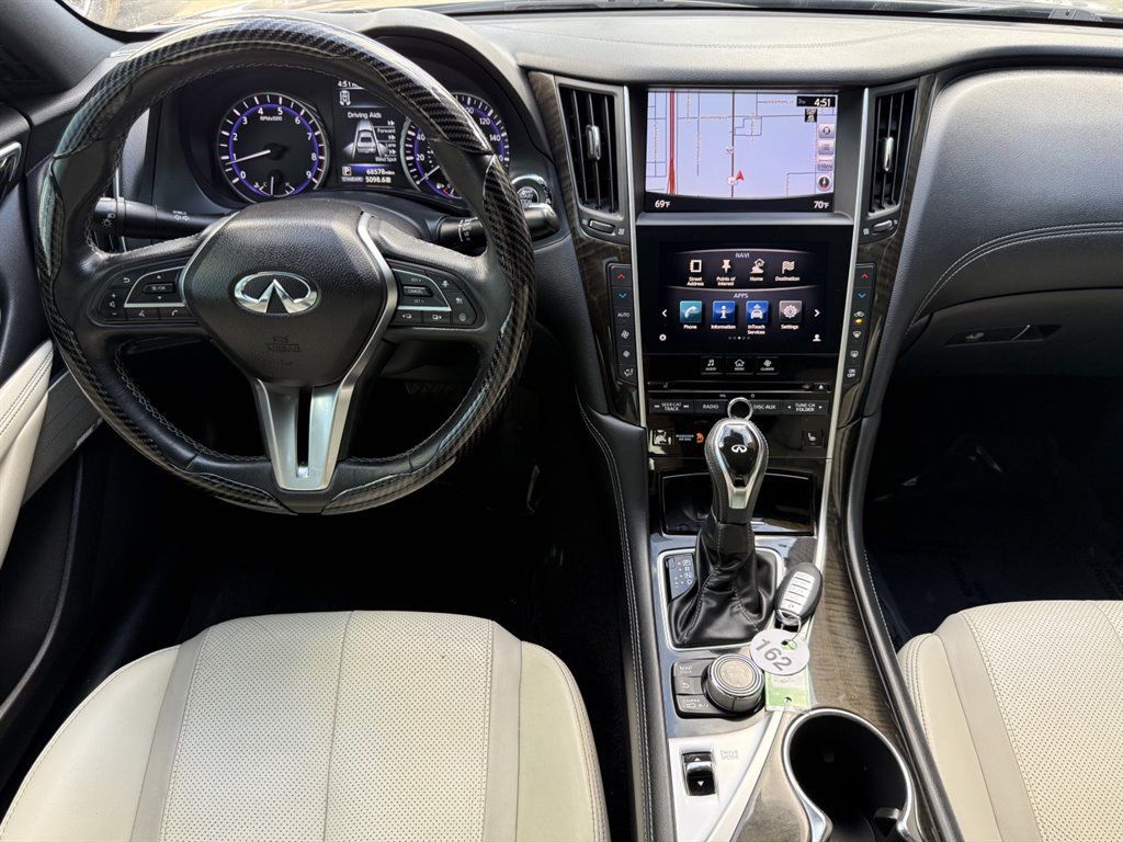 Used 2017 INFINITI Q60 3.0t w/ Premium Plus Package 3.0T RWD image 20