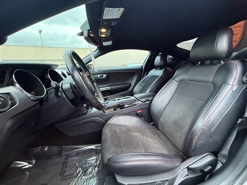 Used 2016 Ford Mustang GT Premium RWD image 18