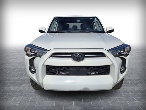 Used 2023 Toyota 4Runner SR5 Premium w/ Moonroof Package image 2