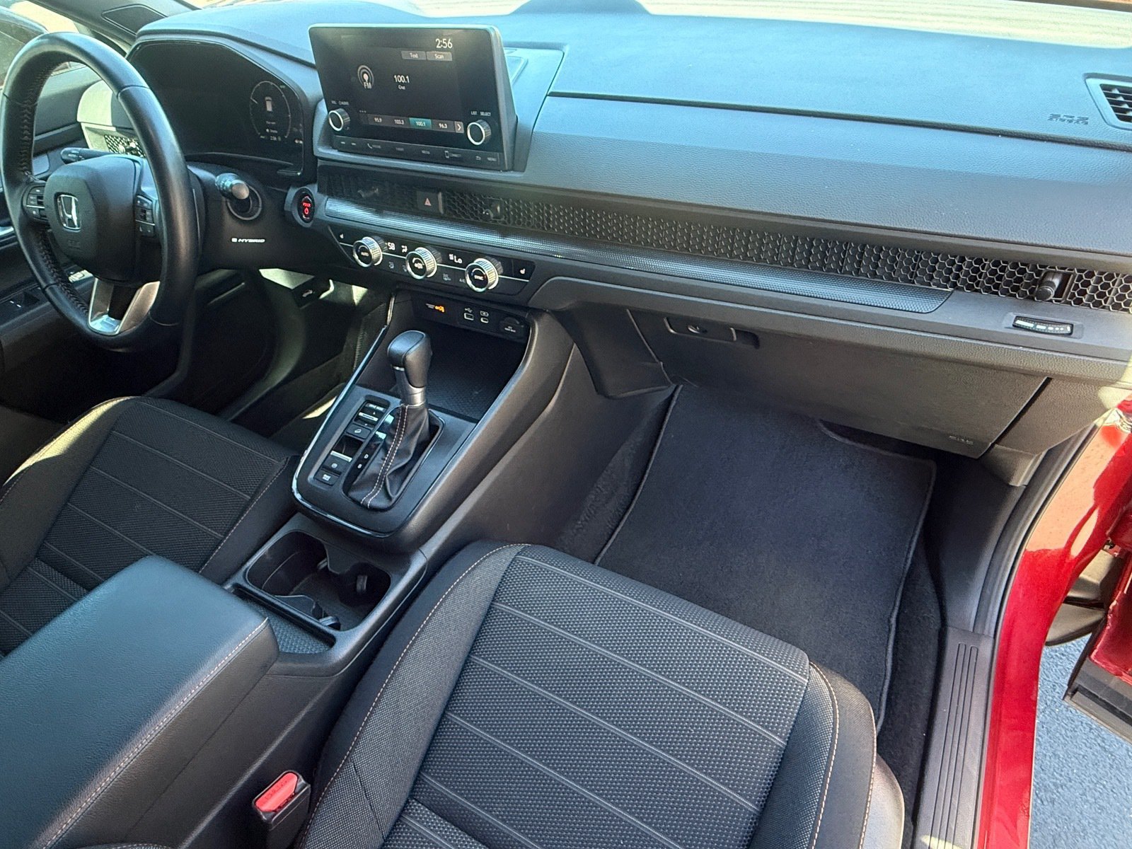 Used 2025 Honda CR-V Sport image 10