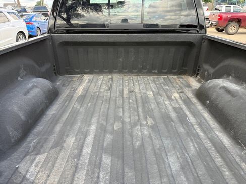 Used 2005 Dodge Ram 2500 Truck SLT AWD/4WD image 12