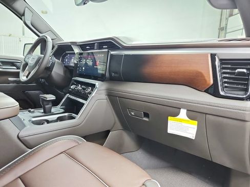 New 2026 GMC Sierra 1500 Denali AWD/4WD image 48