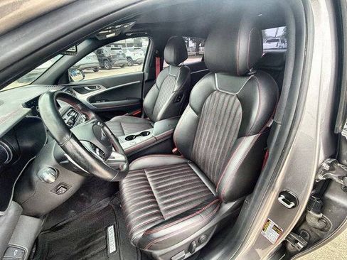 Used 2023 Genesis G70 2.0T w/ Sport Prestige Package RWD image 18