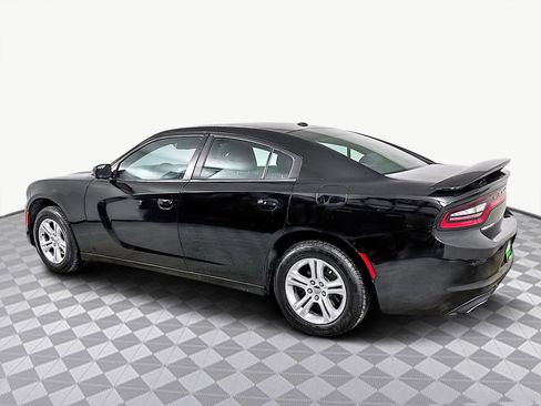 Used 2016 Dodge Charger SE w/ Popular Equipment Group image 7