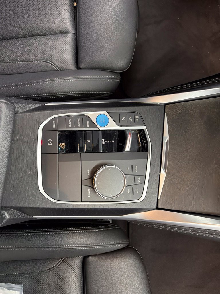 Used 2024 BMW i4 eDrive40 w/ M Sport Package RWD image 19