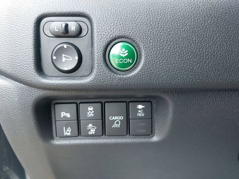Used 2020 Honda Ridgeline RTL-E image 22