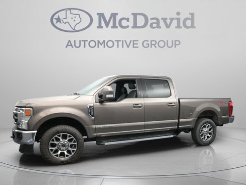 Used 2022 Ford F250 Lariat w/ Lariat Value Package AWD/4WD image 5