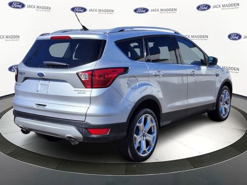 Certified 2019 Ford Escape Titanium image 5