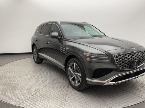 Certified 2026 Genesis GV80 2.5T Advanced AWD/4WD image 8