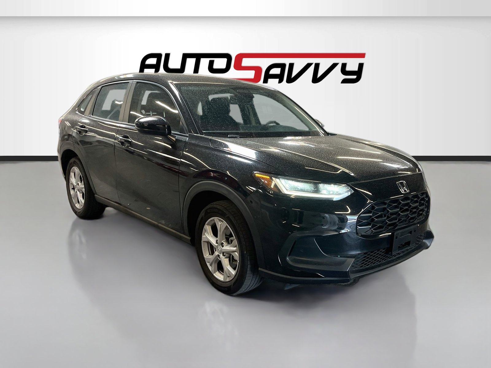 Used 2025 Honda HR-V LX image 1