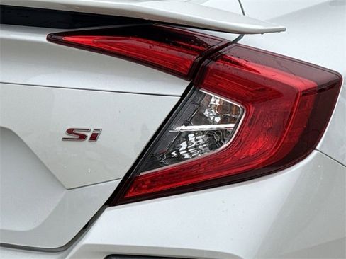Used 2020 Honda Civic Si image 7