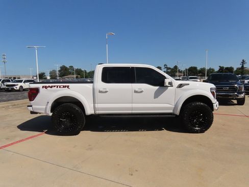 Used 2025 Ford F150 Raptor AWD/4WD image 10