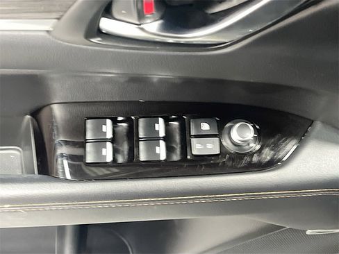 Used 2021 MAZDA CX-5 Grand Touring image 17