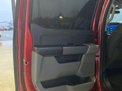 Used 2021 Ford F150 XLT w/ Equipment Group 302A High image 14