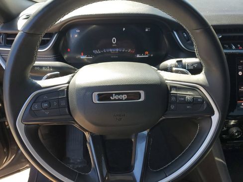 Used 2022 Jeep Grand Cherokee L Laredo AWD/4WD image 25