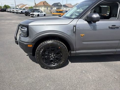 New 2025 Ford Bronco Sport Badlands w/ Sasquatch Badlands Package AWD/4WD image 8