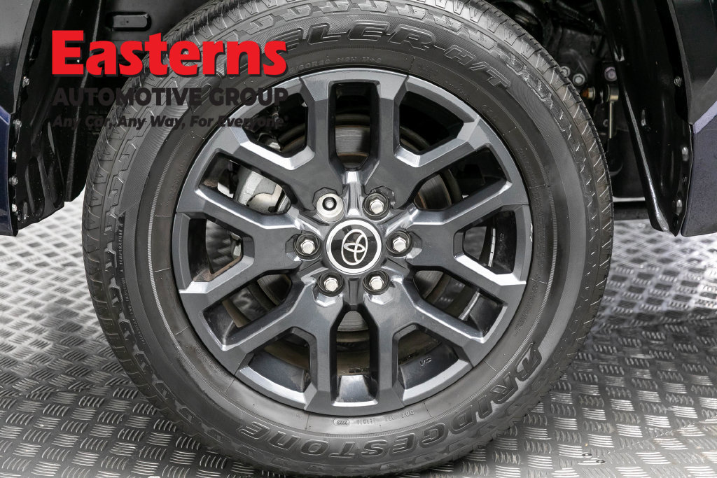 Used 2023 Toyota Tundra Platinum AWD/4WD image 35