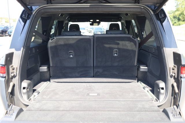 Used 2024 Rivian R1S Adventure Quad AWD/4WD image 31