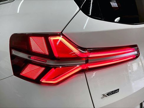 Used 2025 BMW X3 xDrive30i w/ Premium Package image 31