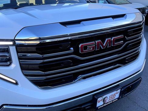 Used 2025 GMC Sierra 1500 SLT image 27