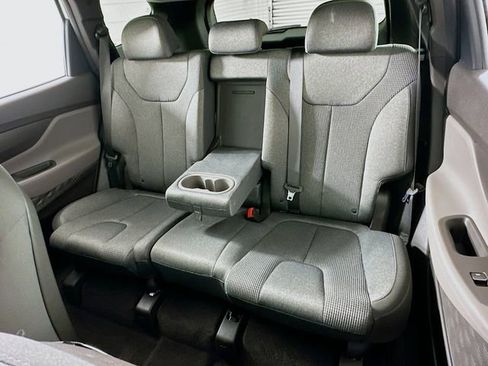 Used 2020 Hyundai Santa Fe SEL image 11