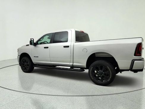 Used 2026 RAM 2500 Big Horn AWD/4WD image 8