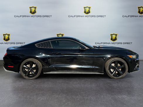 Used 2016 Ford Mustang Premium image 6