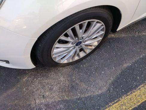 Used 2018 Ford Focus Titanium FWD image 6