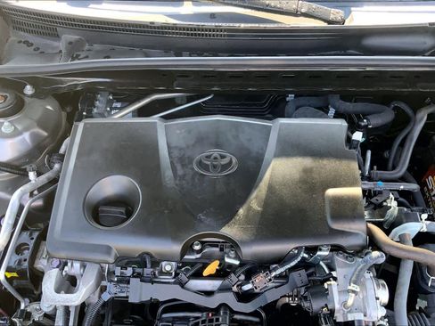 Used 2023 Toyota Camry SE image 30