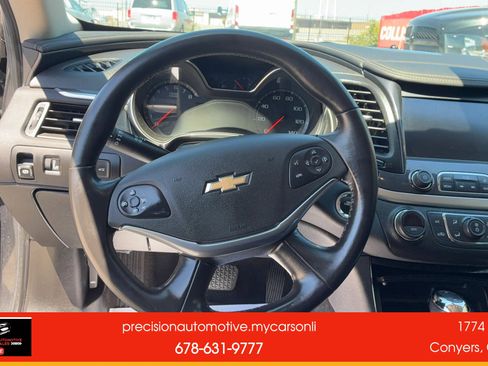Used 2018 Chevrolet Impala LT image 10