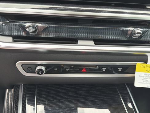 New 2027 BMW X7 xDrive40i AWD/4WD image 10