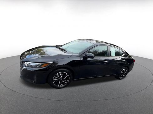 Used 2025 Nissan Sentra SV image 8