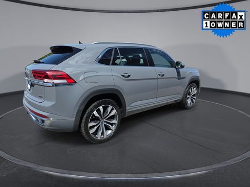 Used 2022 Volkswagen Atlas Cross Sport SEL Premium R-Line AWD/4WD image 8