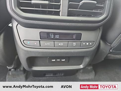 Used 2025 Honda Pilot Touring image 30