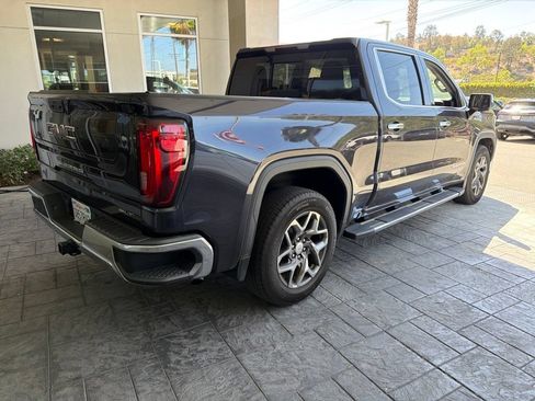 Used 2023 GMC Sierra 1500 SLT w/ SLT Premium Package AWD/4WD image 9