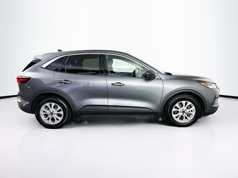 Used 2023 Ford Escape Active image 10