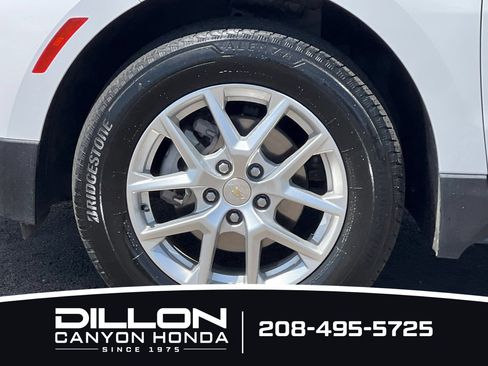 Used 2022 Chevrolet Equinox LS w/ LS Convenience Package AWD/4WD image 26