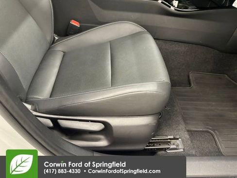 Used 2024 Toyota Prius XLE image 11