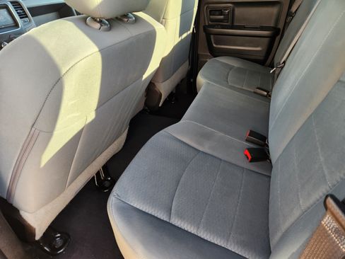 Used 2019 RAM 1500 Express w/ Express Value Package RWD image 24