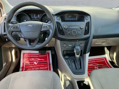 Used 2018 Ford Focus SE image 14
