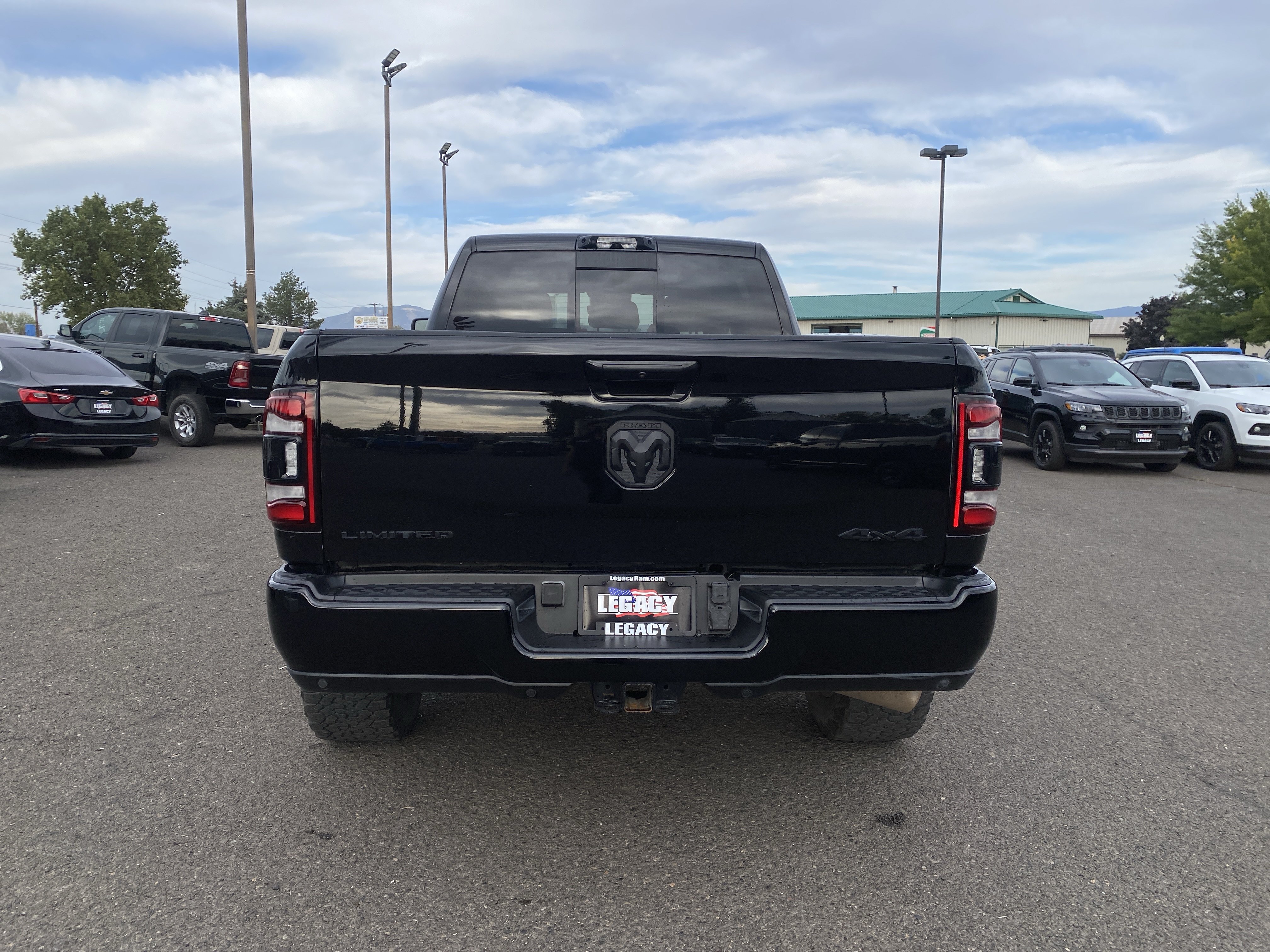 Used 2024 RAM 2500 Limited AWD/4WD image 4