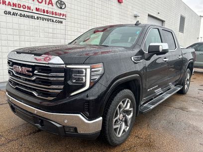 Used 2024 GMC Sierra 1500 SLT w/ SLT Premium Plus Package