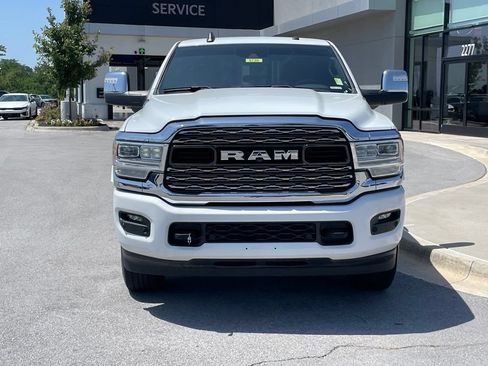 Used 2024 RAM 2500 Limited AWD/4WD image 2