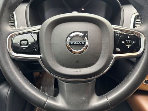 Used 2023 Volvo XC90 B6 Plus image 62